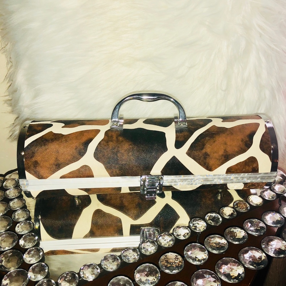 Wine Case